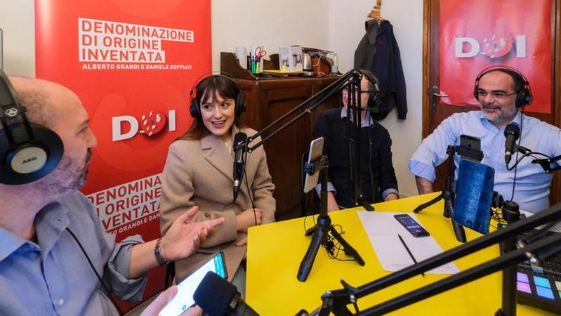 Dal successo del podcast DOI all’intervista sul Financial Times ...