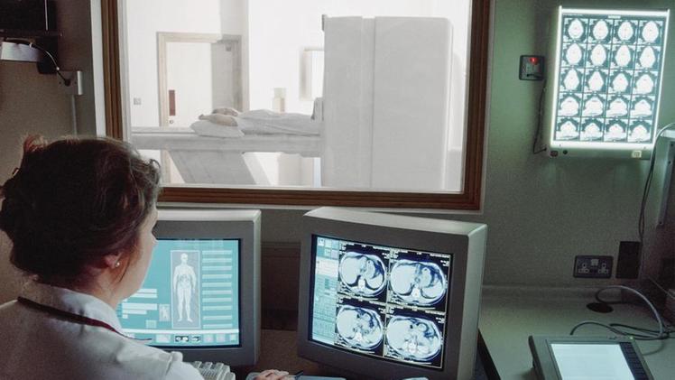 Alberto Righi A Mantova mancano tecnici sanitari: «Attivate nuove lauree»