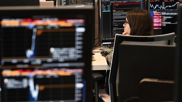 Borsa: l'Europa chiude fiacca con la corsa del petrolio
